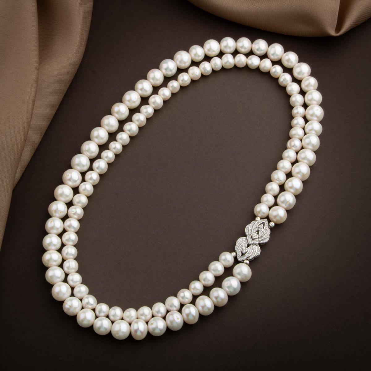 Pearl Natural Stone Silver Lock Necklace