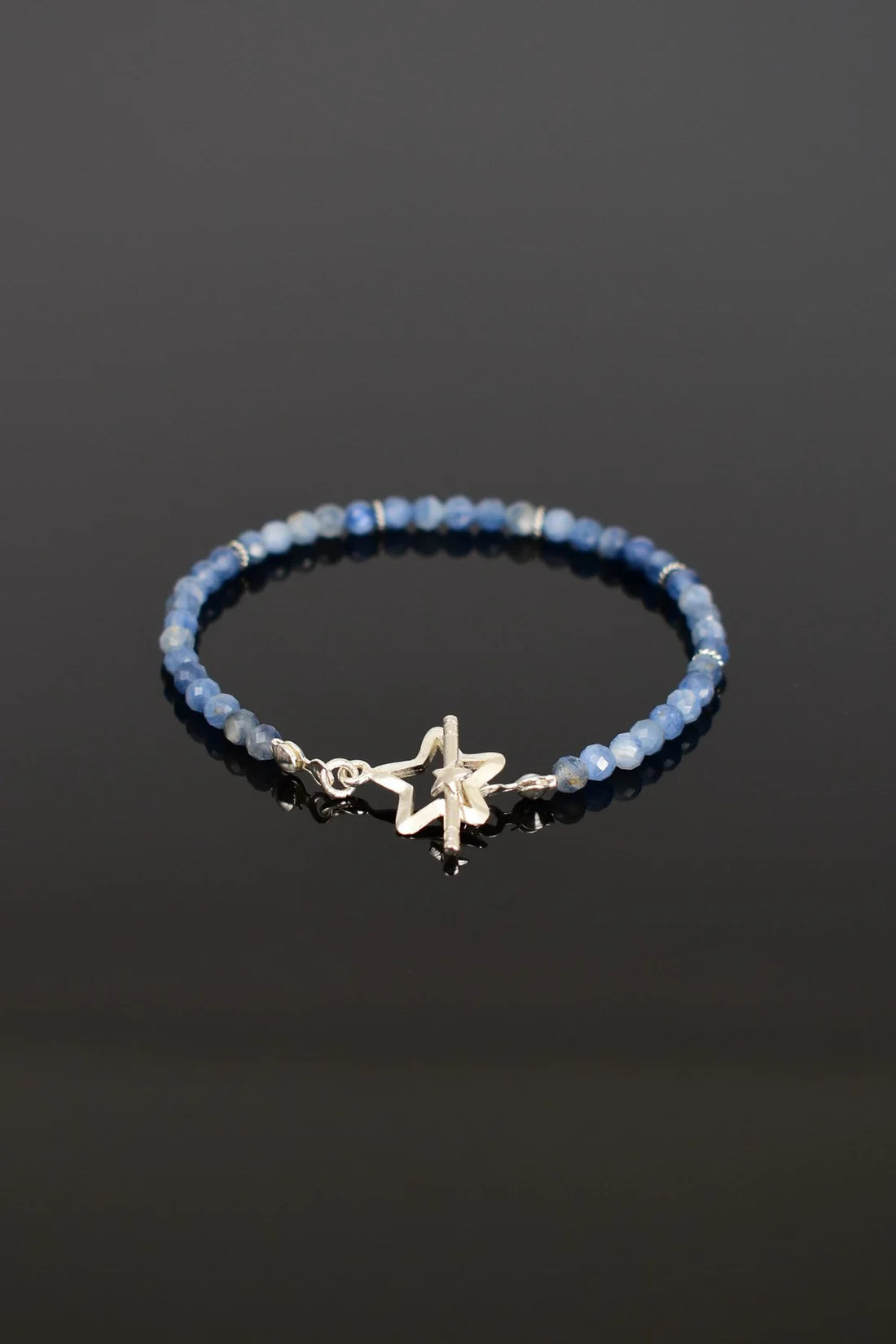 Kyanite Natural Stone 925 Sterling Silver Closing Bracelet